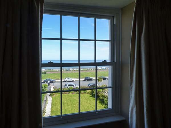 Sea View Apartment Llanfairfechan Exterior foto